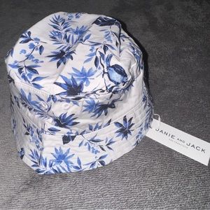 Janie and Jack Bucket Hat NWT